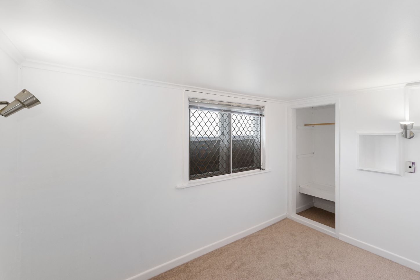 Sunny 3 bedroom family home in Glen Eden photo