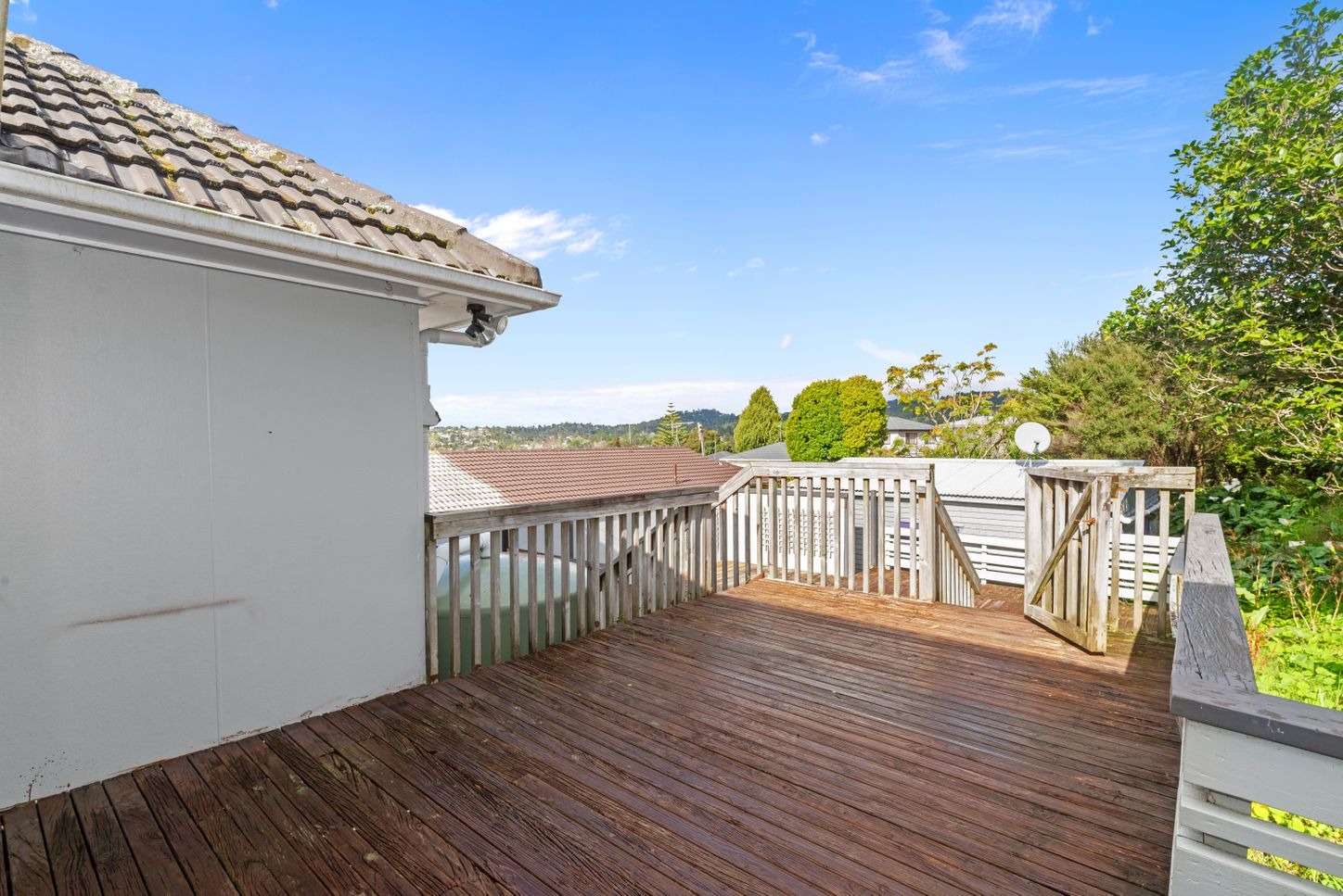 Sunny 3 bedroom family home in Glen Eden photo