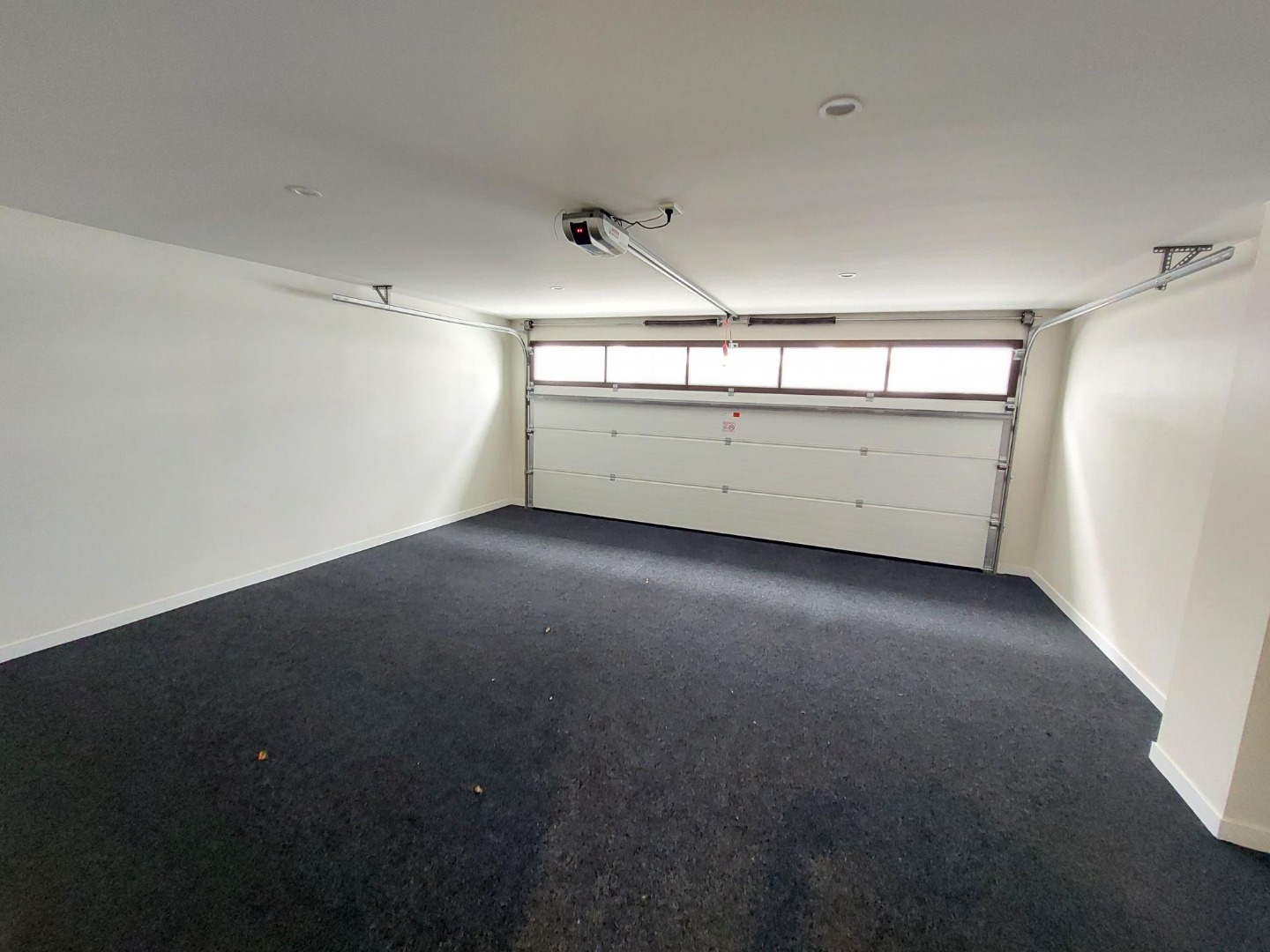 Exceptional 3-Level 4-Bedroom townhouse in Double Grammar Zone! photo