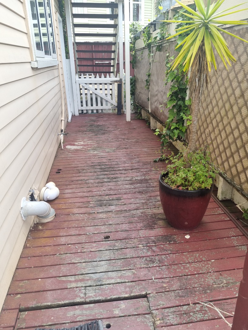 2 LARGE bdrms - Water Included photo