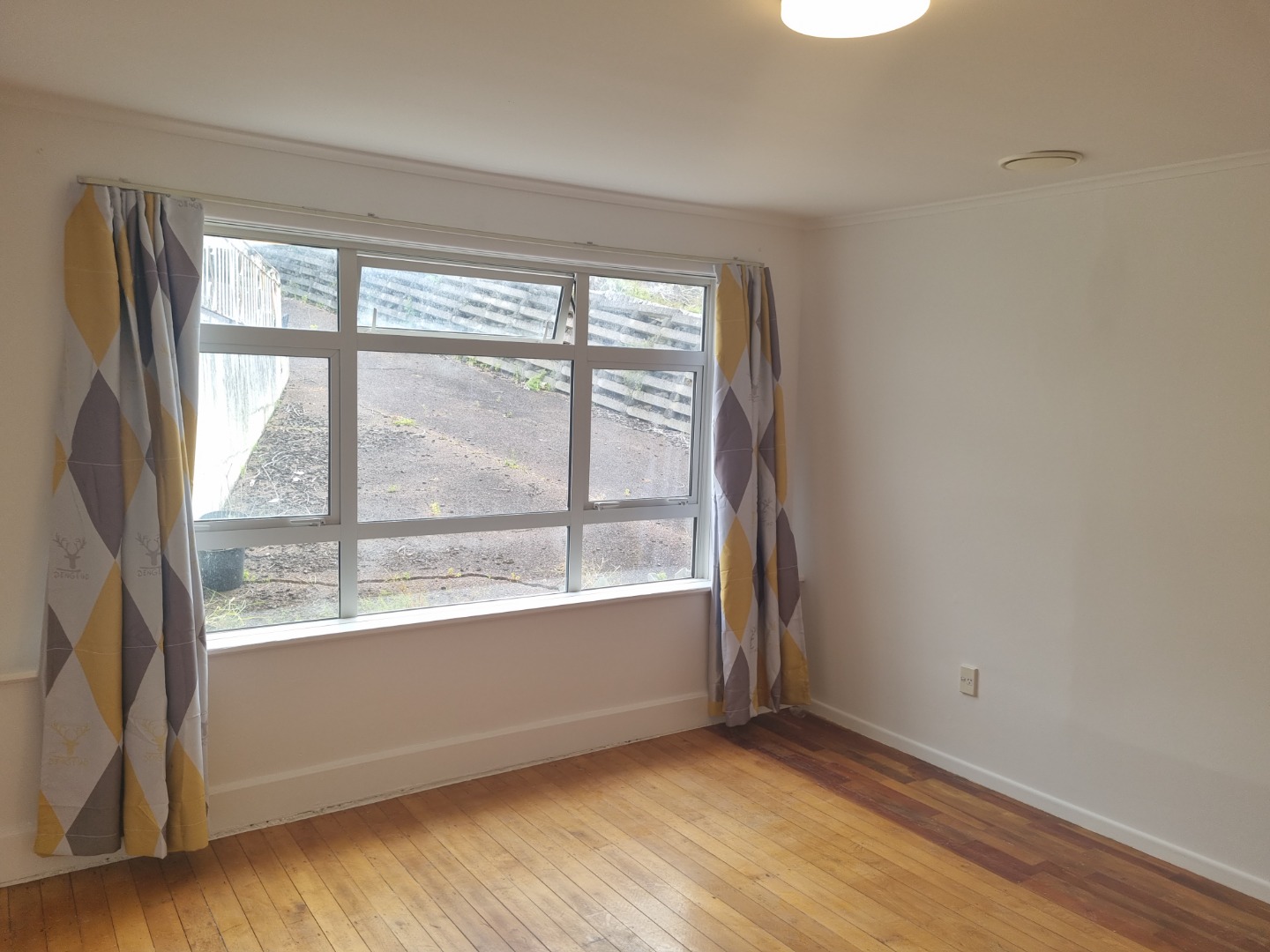 2 LARGE bdrms - Water Included photo