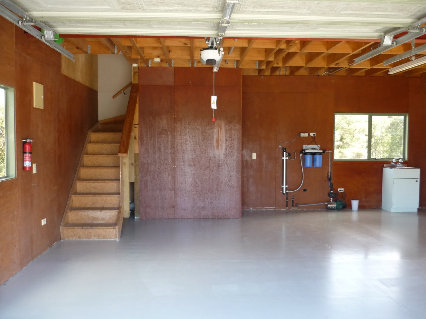 RURAL LIFESTYLE- URBAN FRINGE, FOUR BEDROOMS + ROOM FOR GRANNY! photo