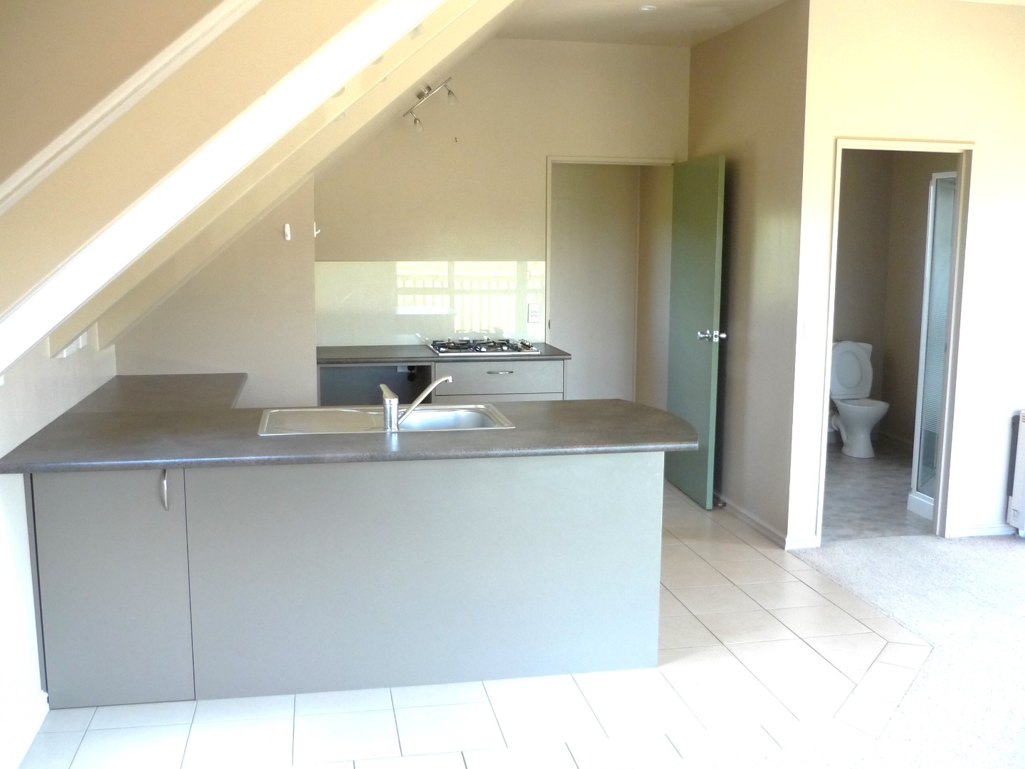 RURAL LIFESTYLE- URBAN FRINGE, FOUR BEDROOMS + ROOM FOR GRANNY! photo