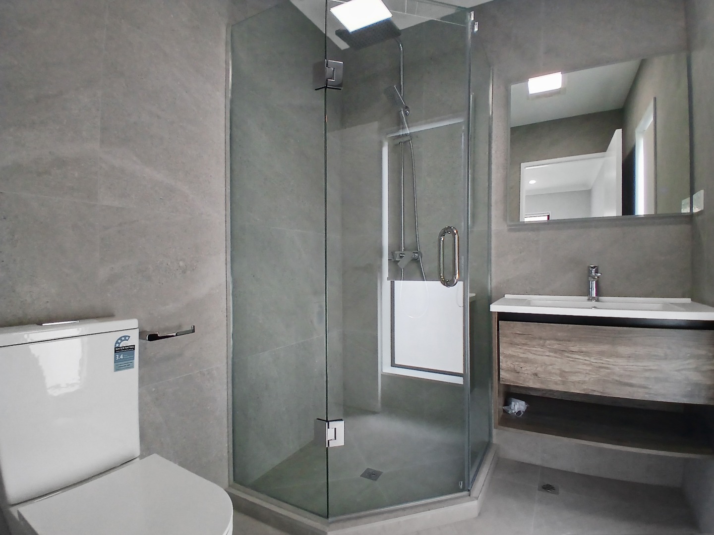  Brand new  stunning four bedroom home Massey! photo