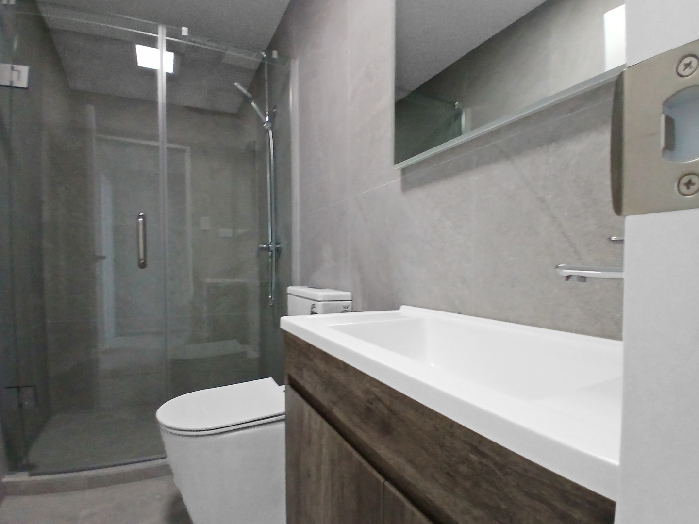  Brand new  stunning four bedroom home Massey! photo