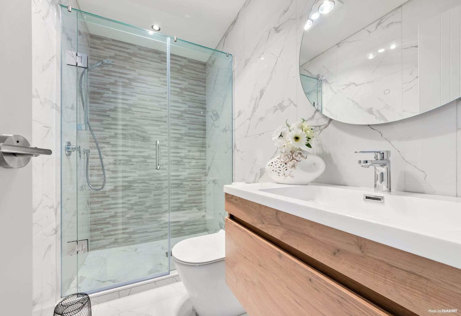NEWLY built sunny FOUR bedroom townhouse in Hobsonville photo