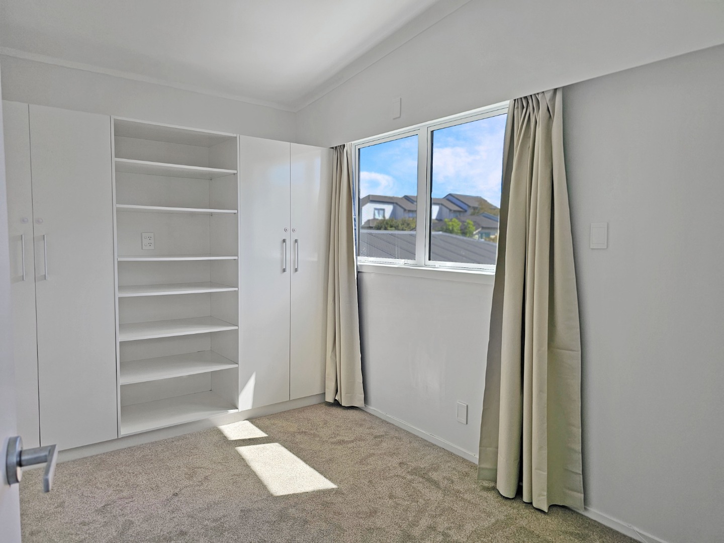 Onehunga - 3 bedroom photo