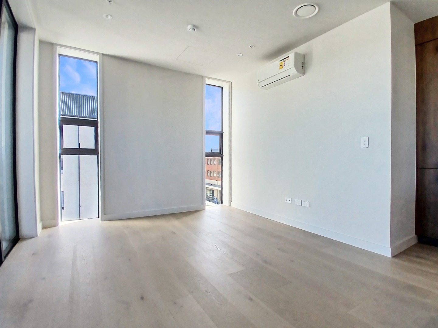 Stylish two- bedroom Long Bay Apartment ! photo