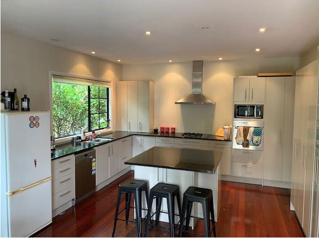 Saint Heliers  - Sunny Spacious Townhouse  photo