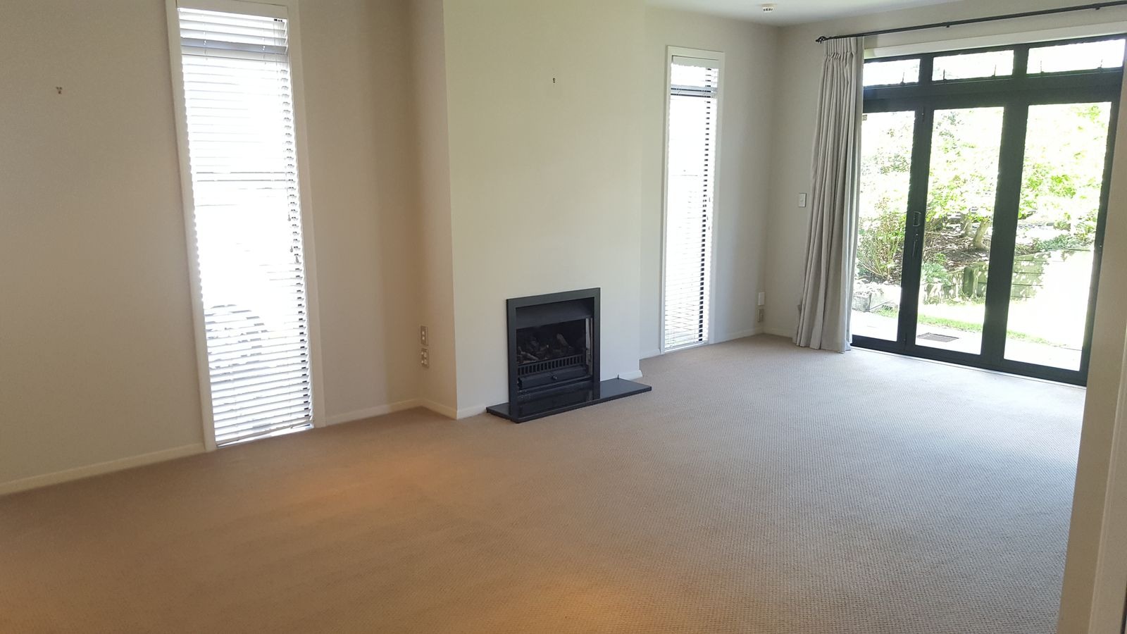 Saint Heliers  - Sunny Spacious Townhouse  photo