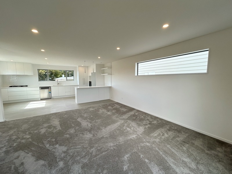 Mount Wellington - 4 Bedrooms and 3 Bathrooms photo