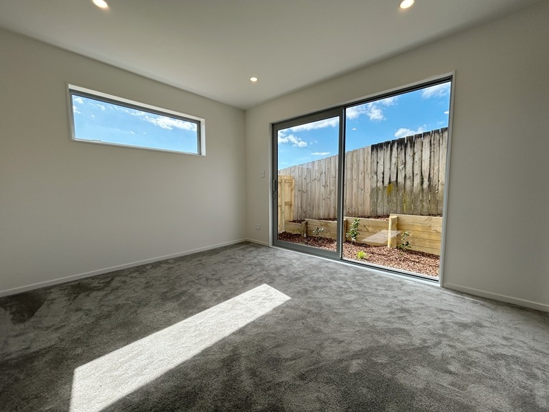 Mount Wellington - 4 Bedrooms and 3 Bathrooms photo