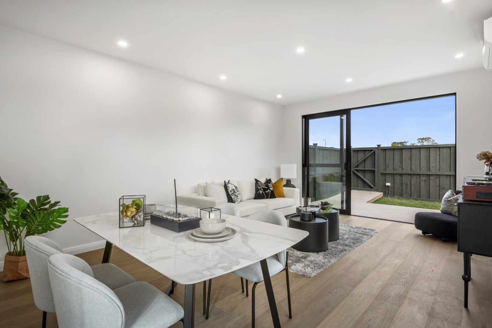 Karaka - 4 Bedrooms with 3 Bathrooms  photo
