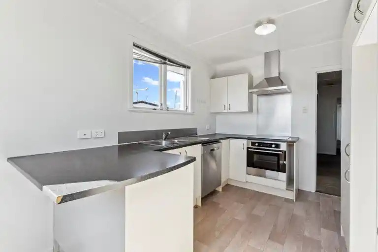 Papakura, 4 bedroom  photo