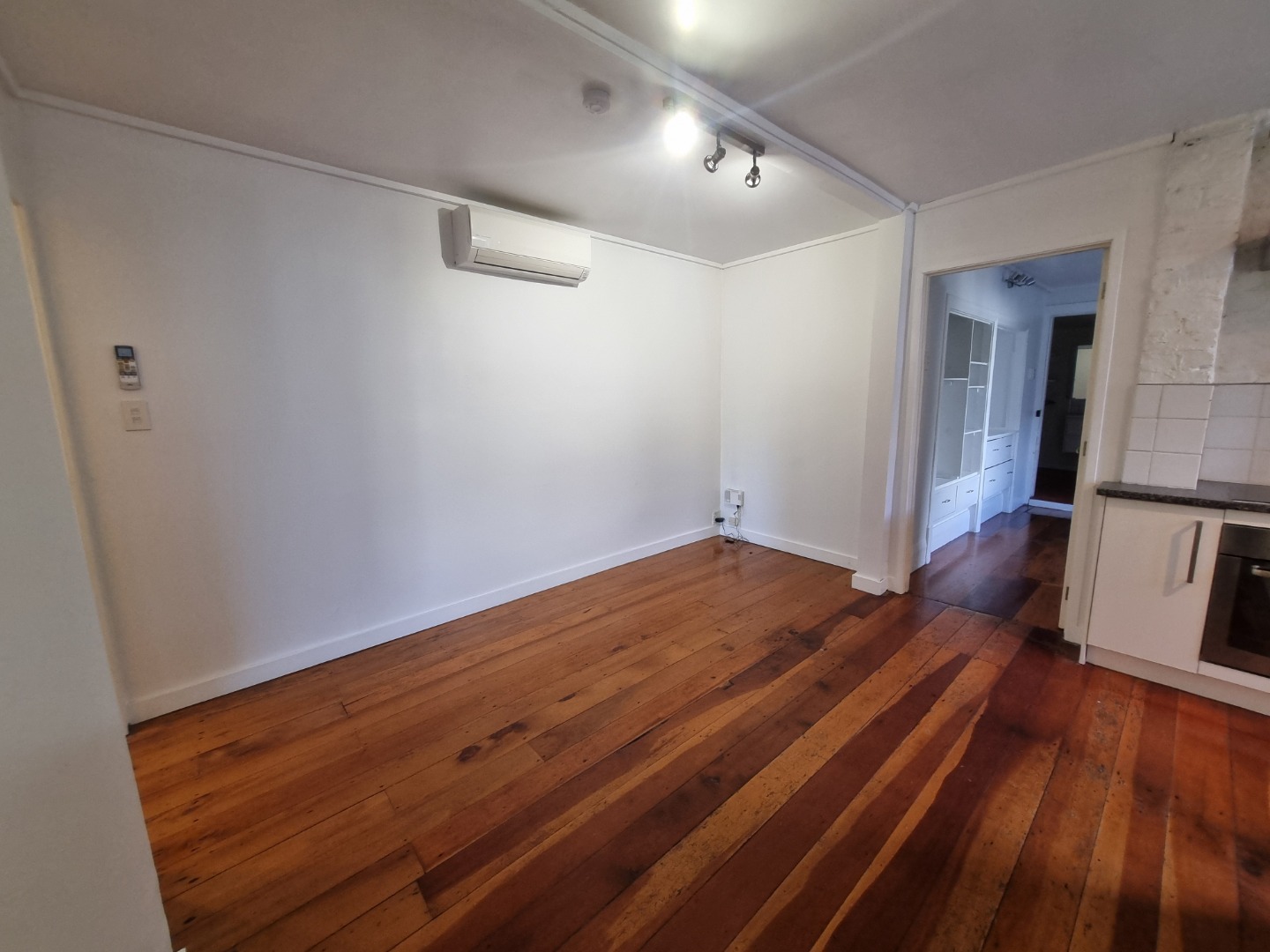 GREY LYNN photo