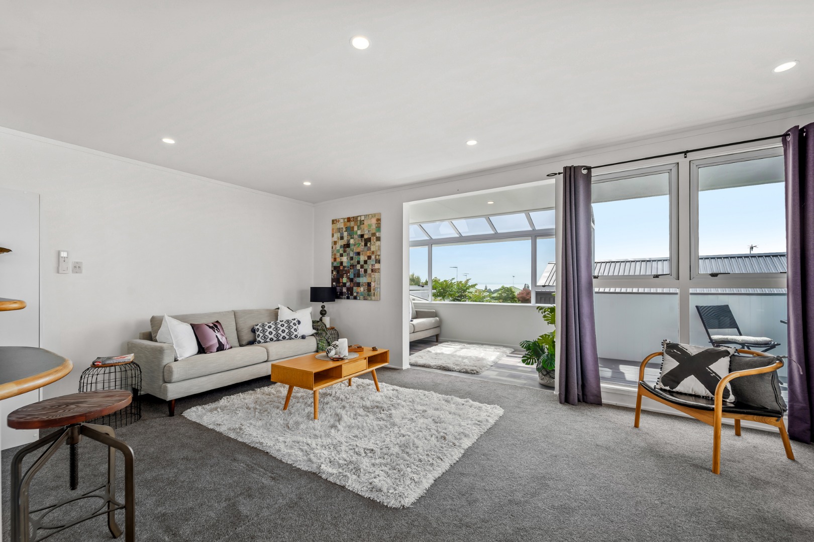 Handy Location with sea views photo