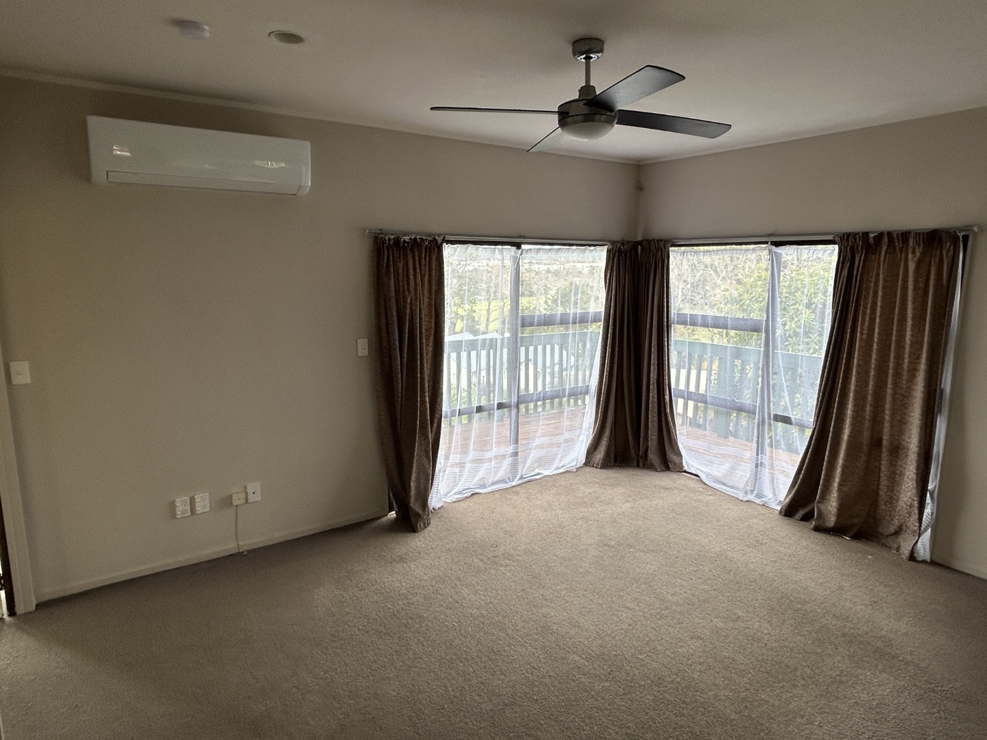 SPACIOUS HENDERSON HOUSE! photo