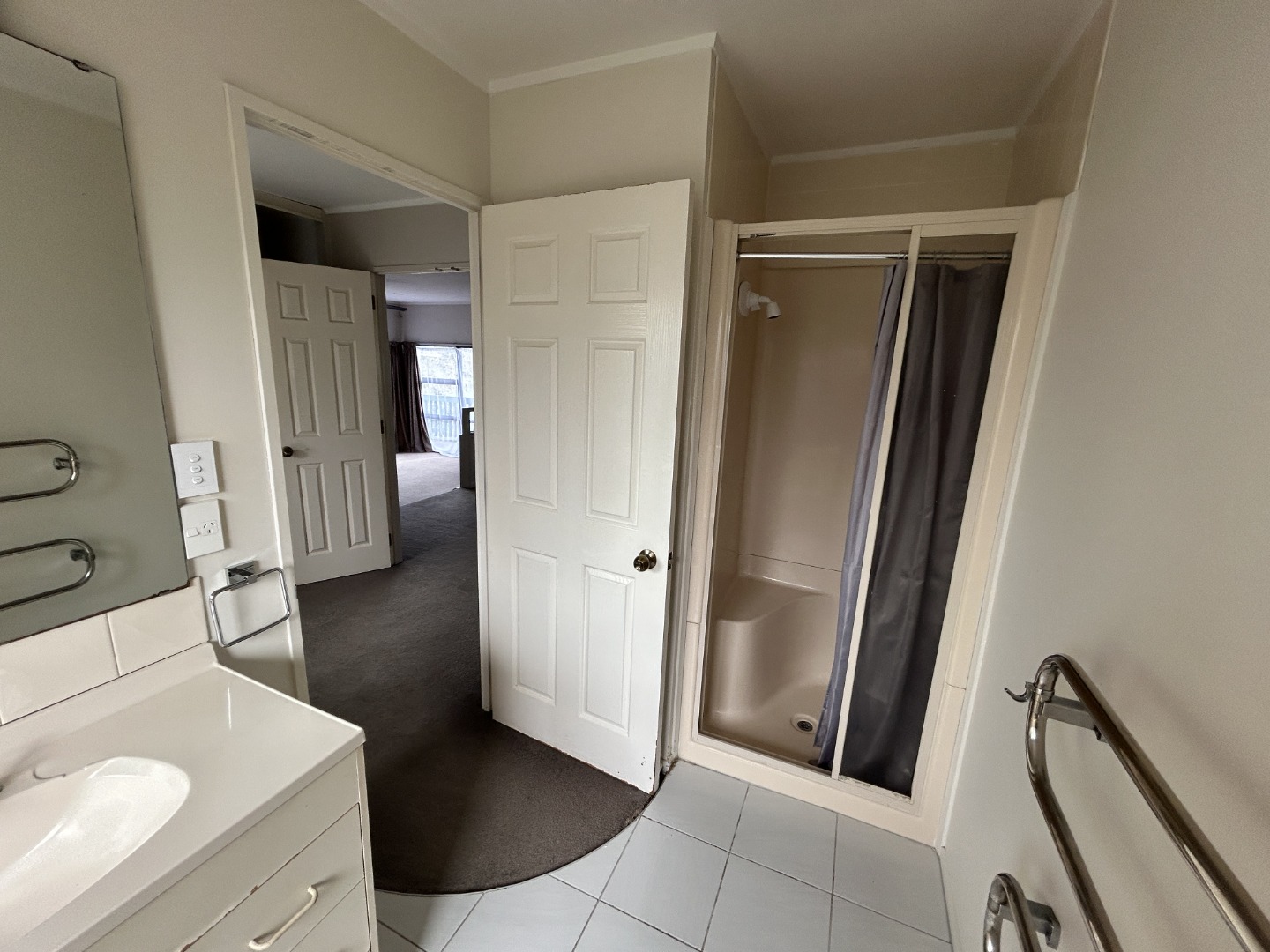 SPACIOUS HENDERSON HOUSE! photo