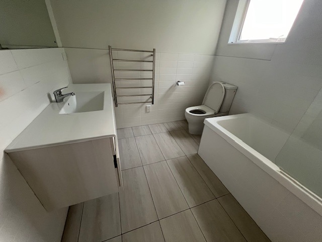 SPACIOUS TOWNHOUSE -4 BEDROOMS-MELIA PLACE photo