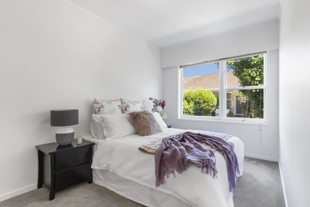 Stylish 2-Bedroom + Study Home in the Heart of Sandringham photo