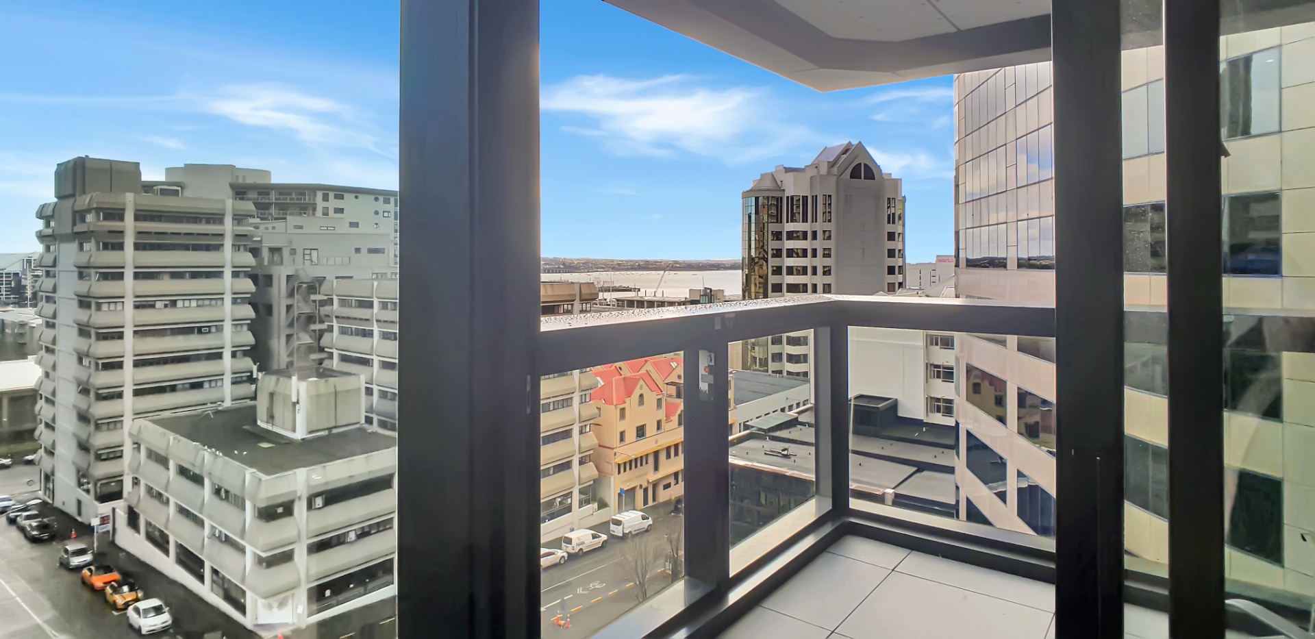 CITY CENTRE - 1 Bedroom photo