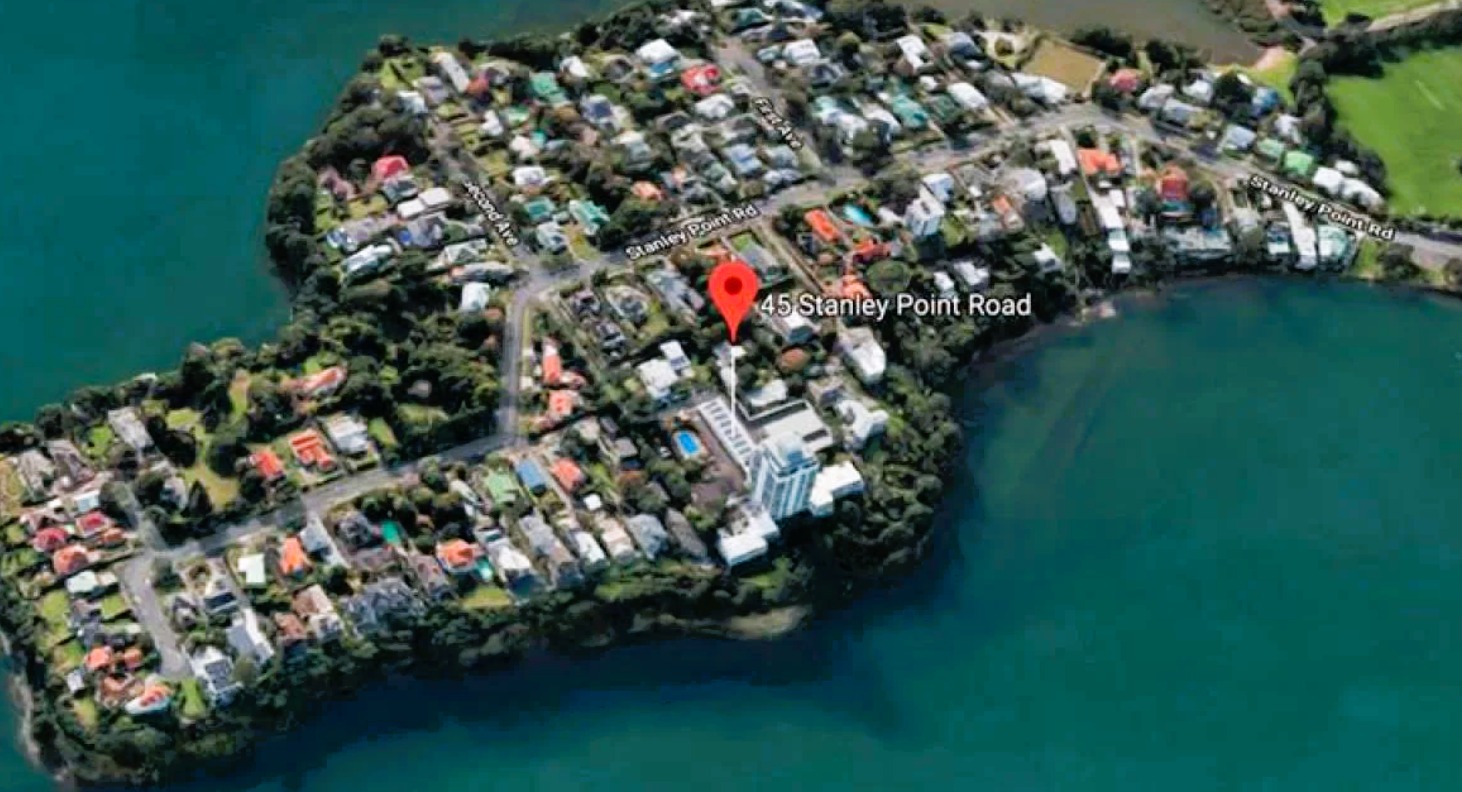 Stunning Two bedroom Devonport Apartment! photo