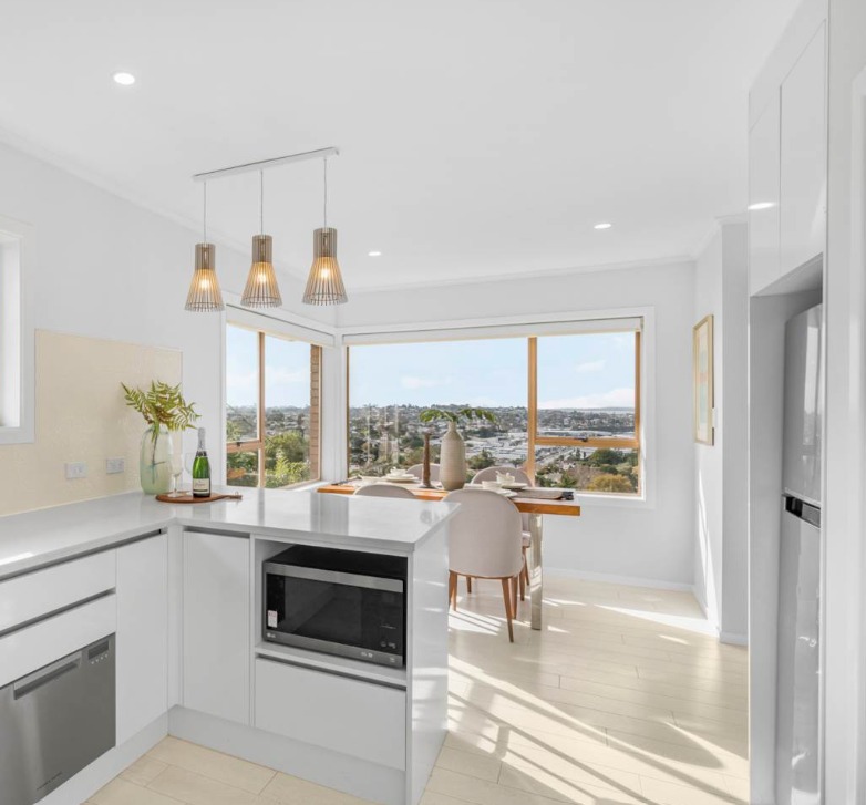 Large Glenfield Family Home with elevated views ! photo