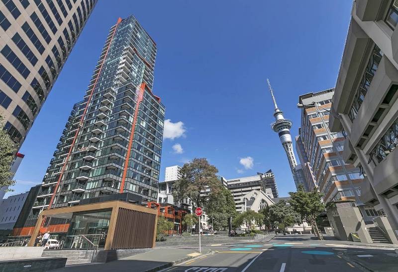 City Centre - One bedroom with walk in wardrobe photo