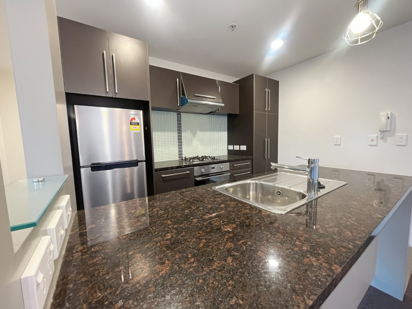 Spacious 2 bedroom apartment next to St Lukes mall  photo