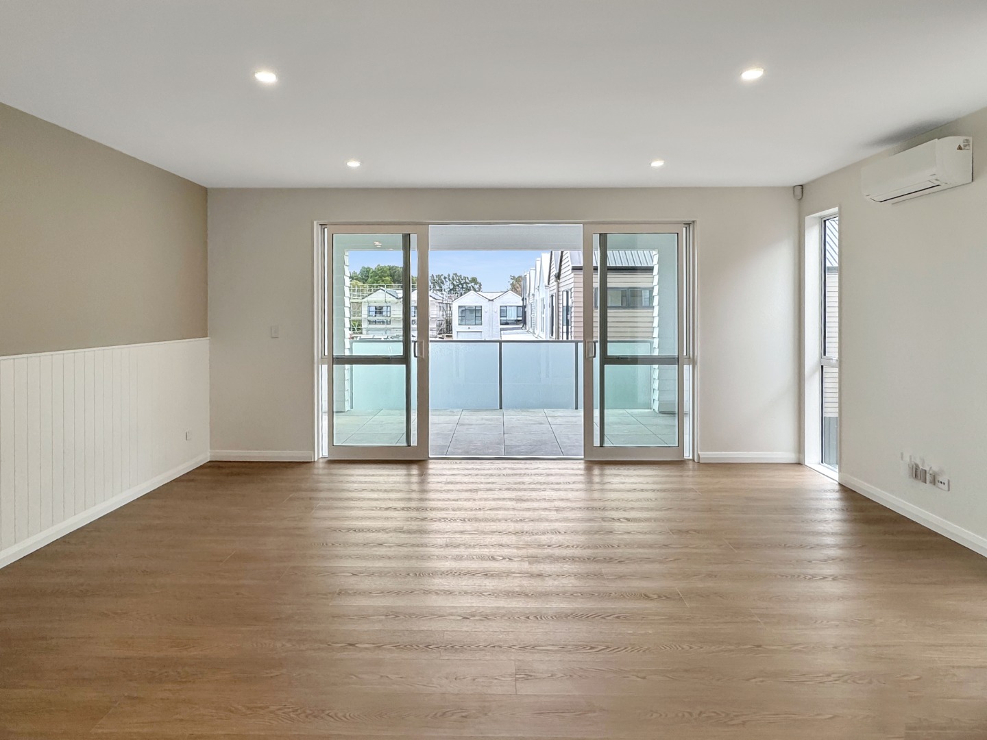 Karaka - 4 Bedrooms with 2.5 Bathrooms  photo