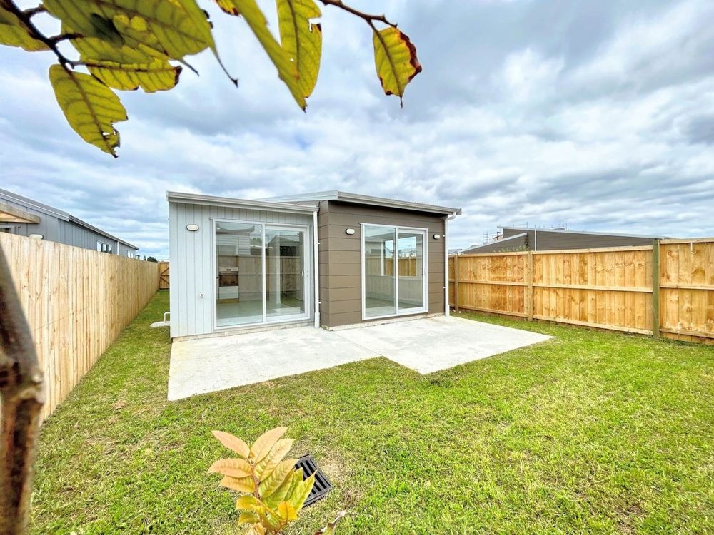 Beautiful Near-New Home – Light-Filled, Modern & Family-Friendly photo