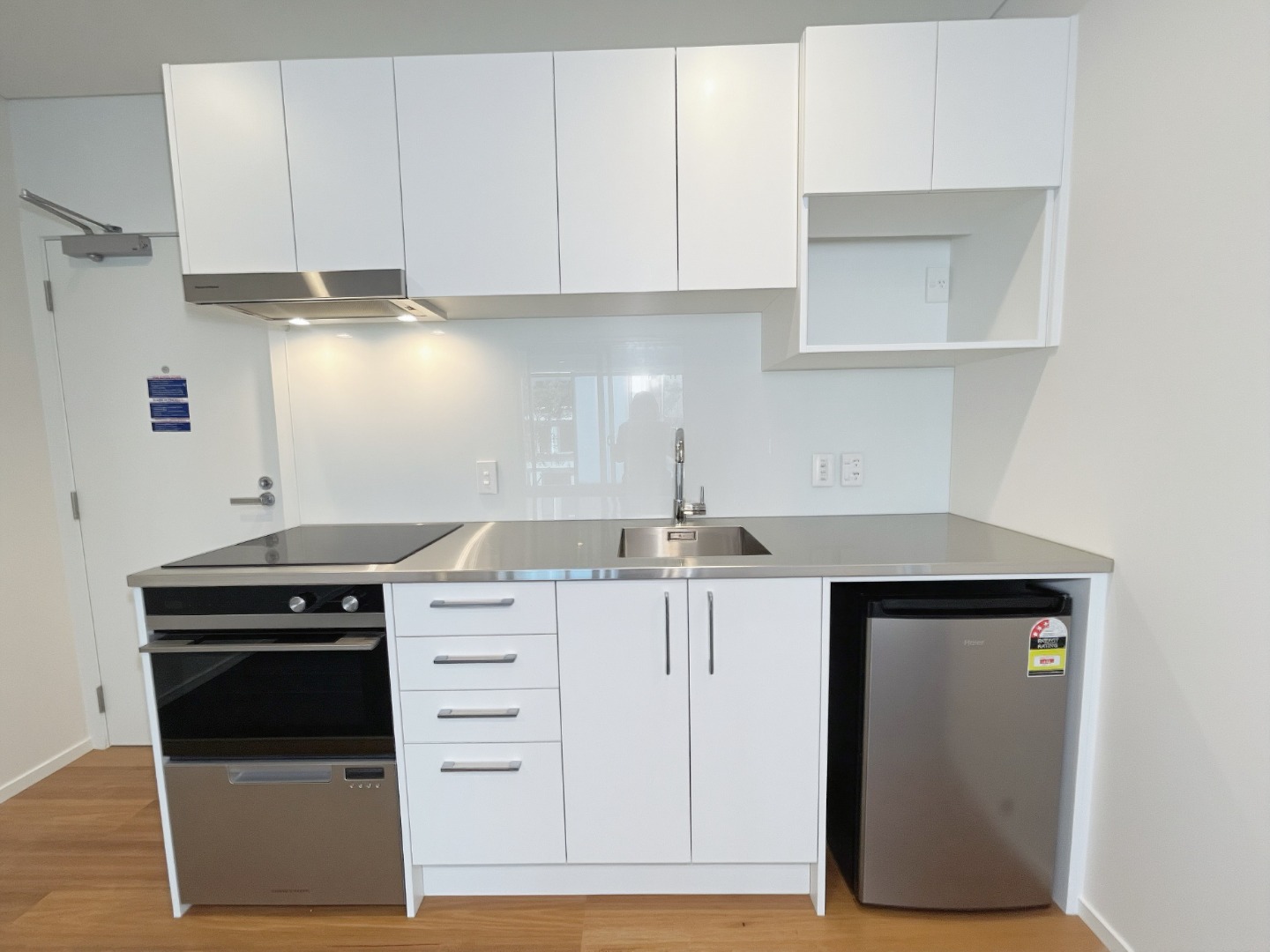 Newly renovated spacious ONE BEDROOM with Bonus Living  photo