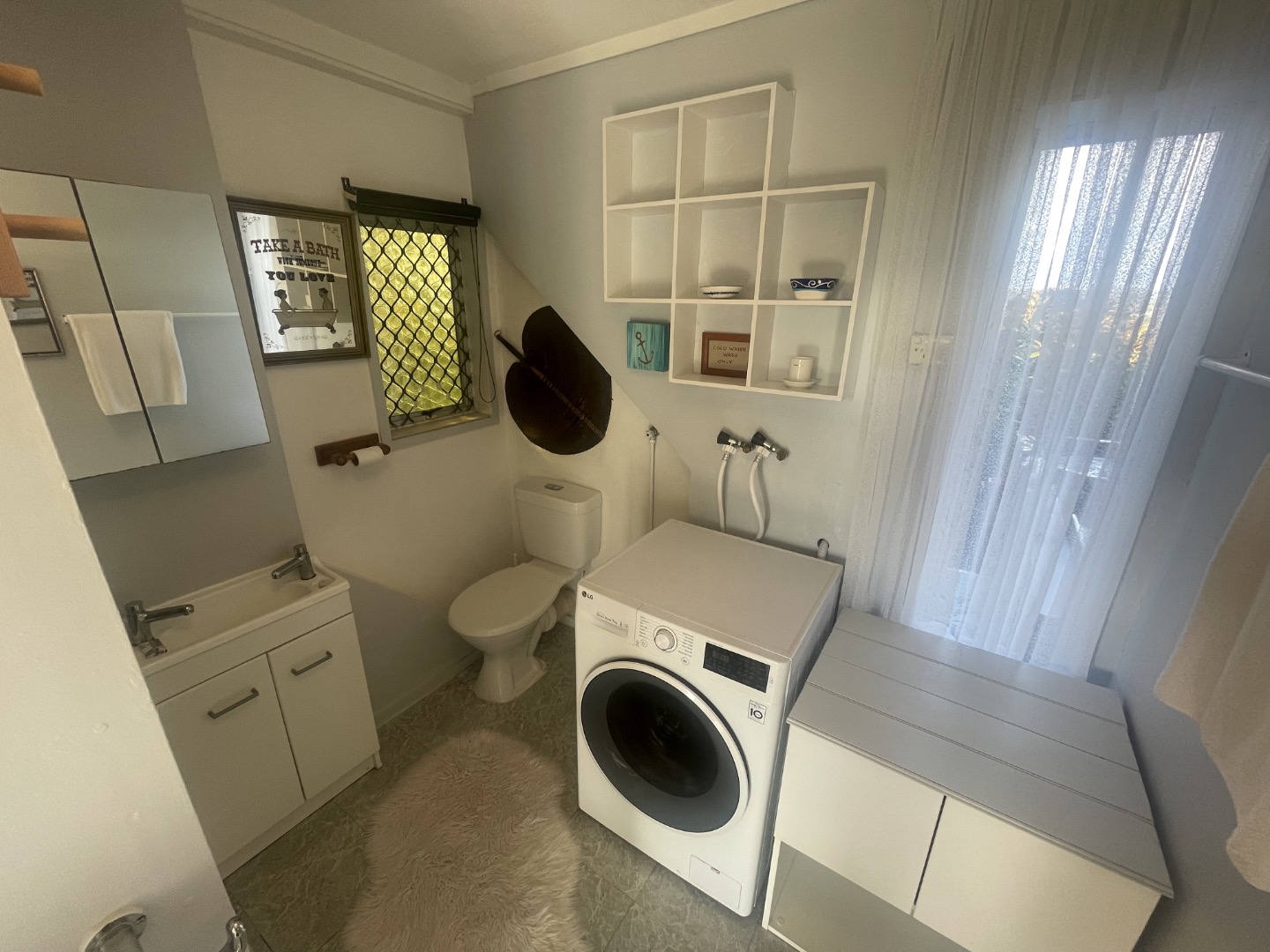 Fully furnished 1 bedroom unit in Oneroa photo