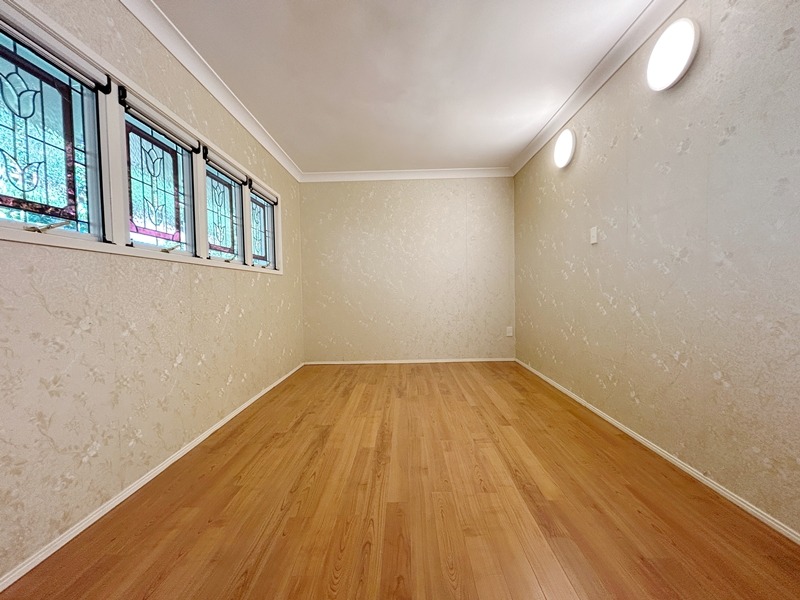 EPSOM - Charismatic home in royal DGZ location  photo