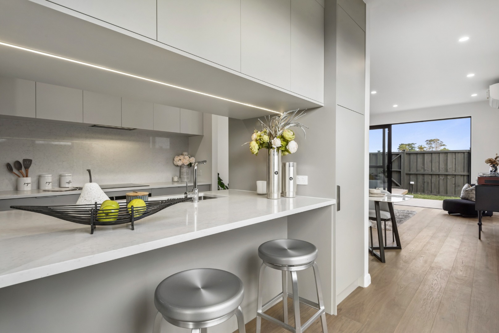 Karaka - 4 Bedrooms with 3 Bathrooms  photo