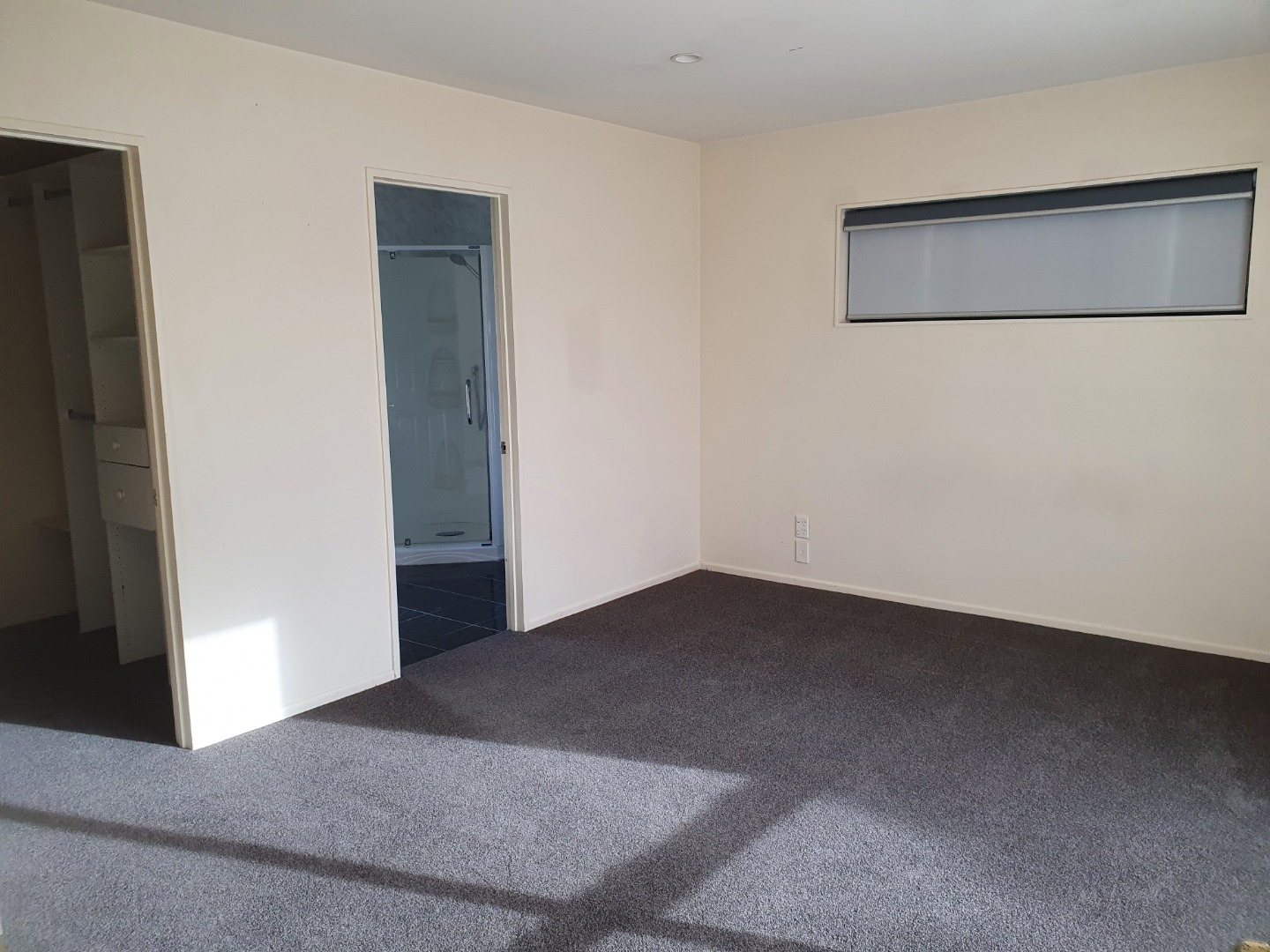 Manukau Heights - 4 brm, 2 bathroom photo
