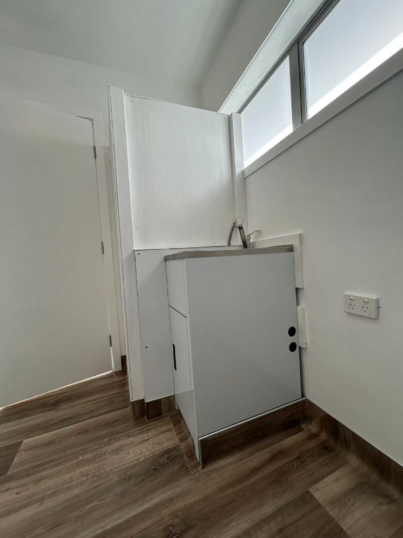 Newly Renovated – Prime Location near Sylvia Park photo