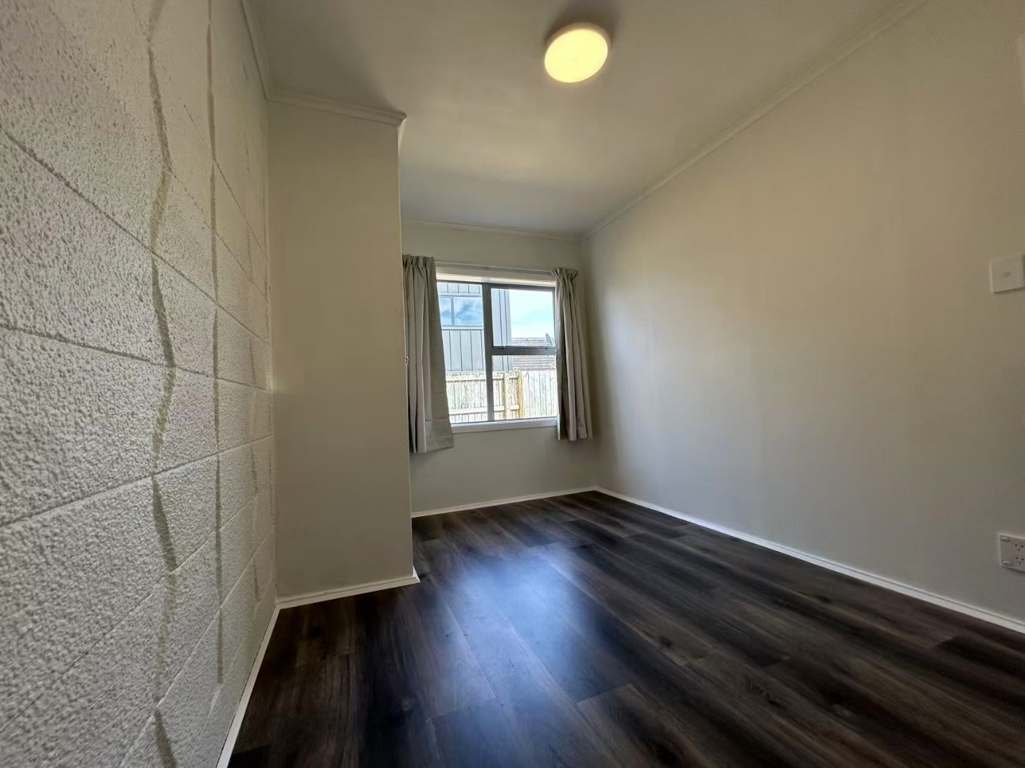 Newly Renovated – Prime Location near Sylvia Park photo