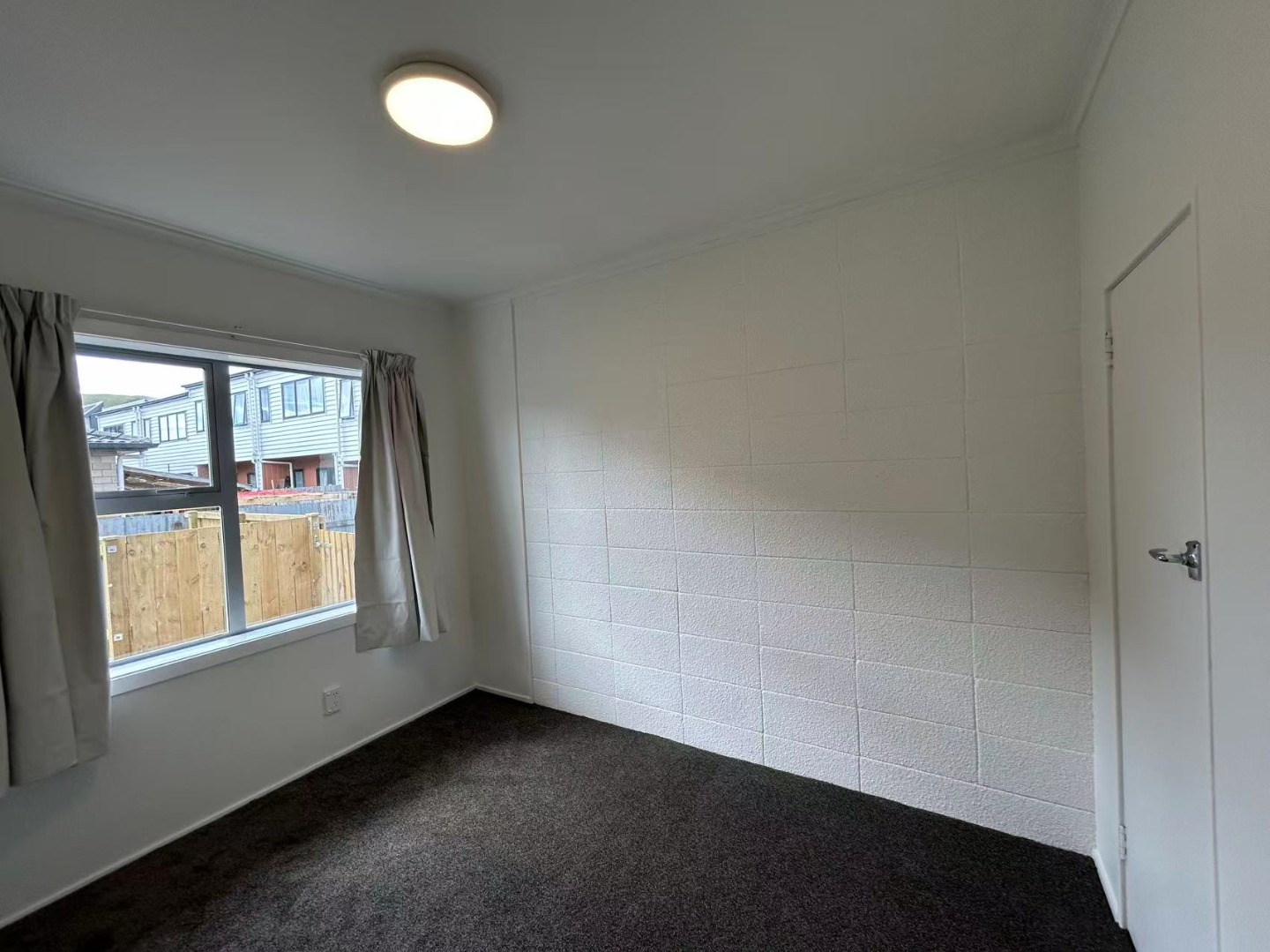 Newly Renovated – Prime Location near Sylvia Park photo