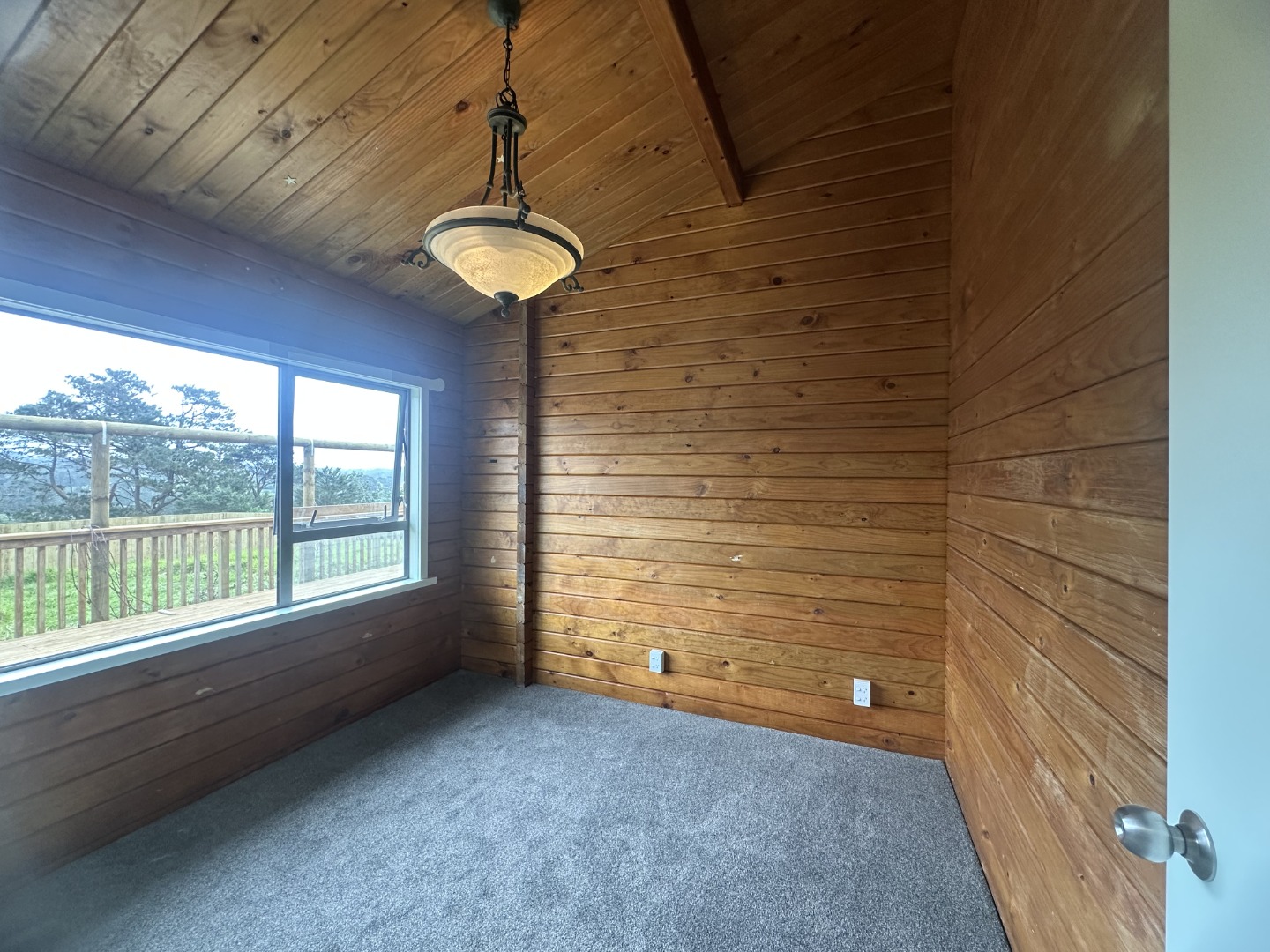 Spacious 4-Bedroom Family Home in Henderson Valley photo