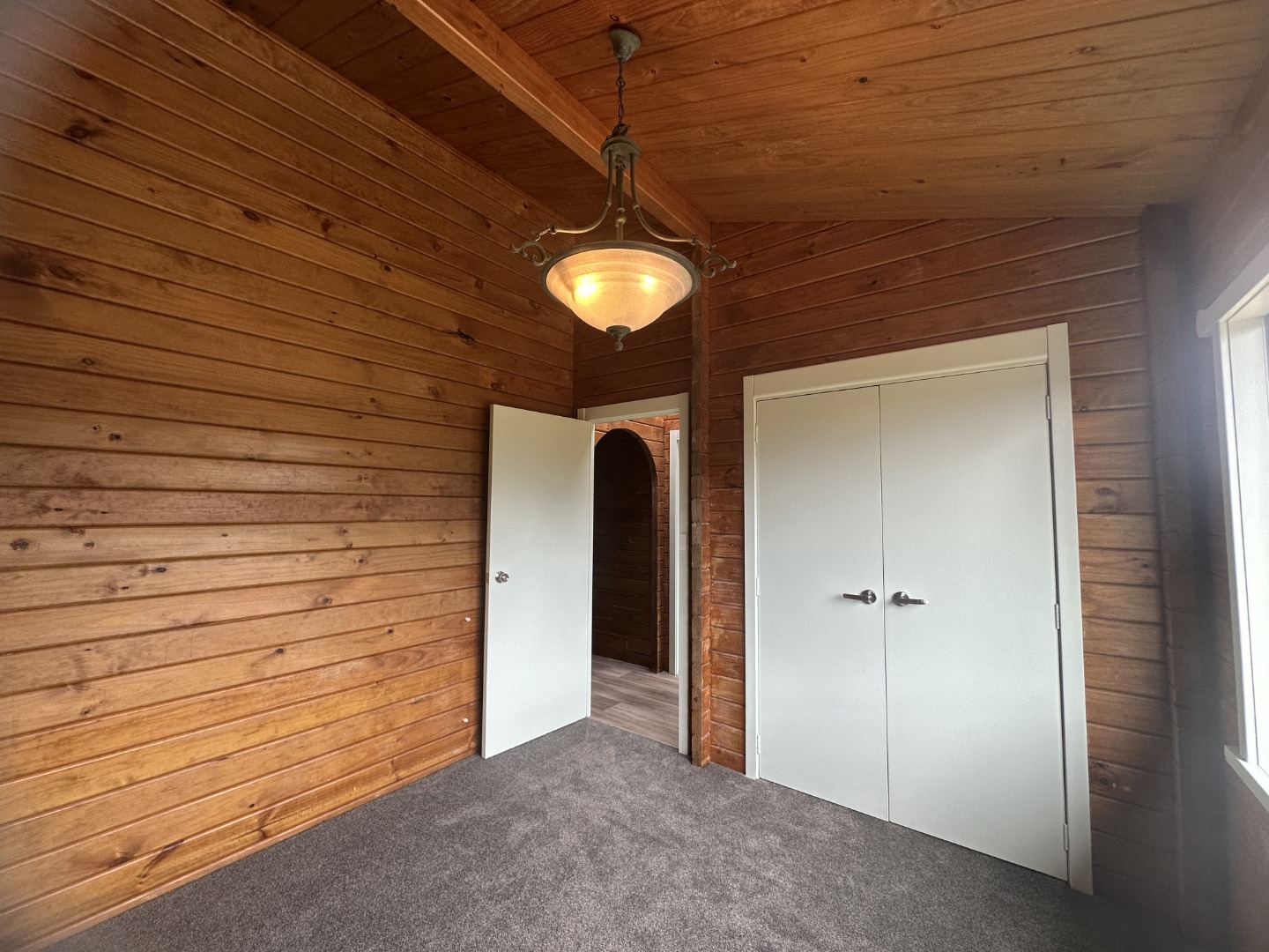 Spacious 4-Bedroom Family Home in Henderson Valley photo