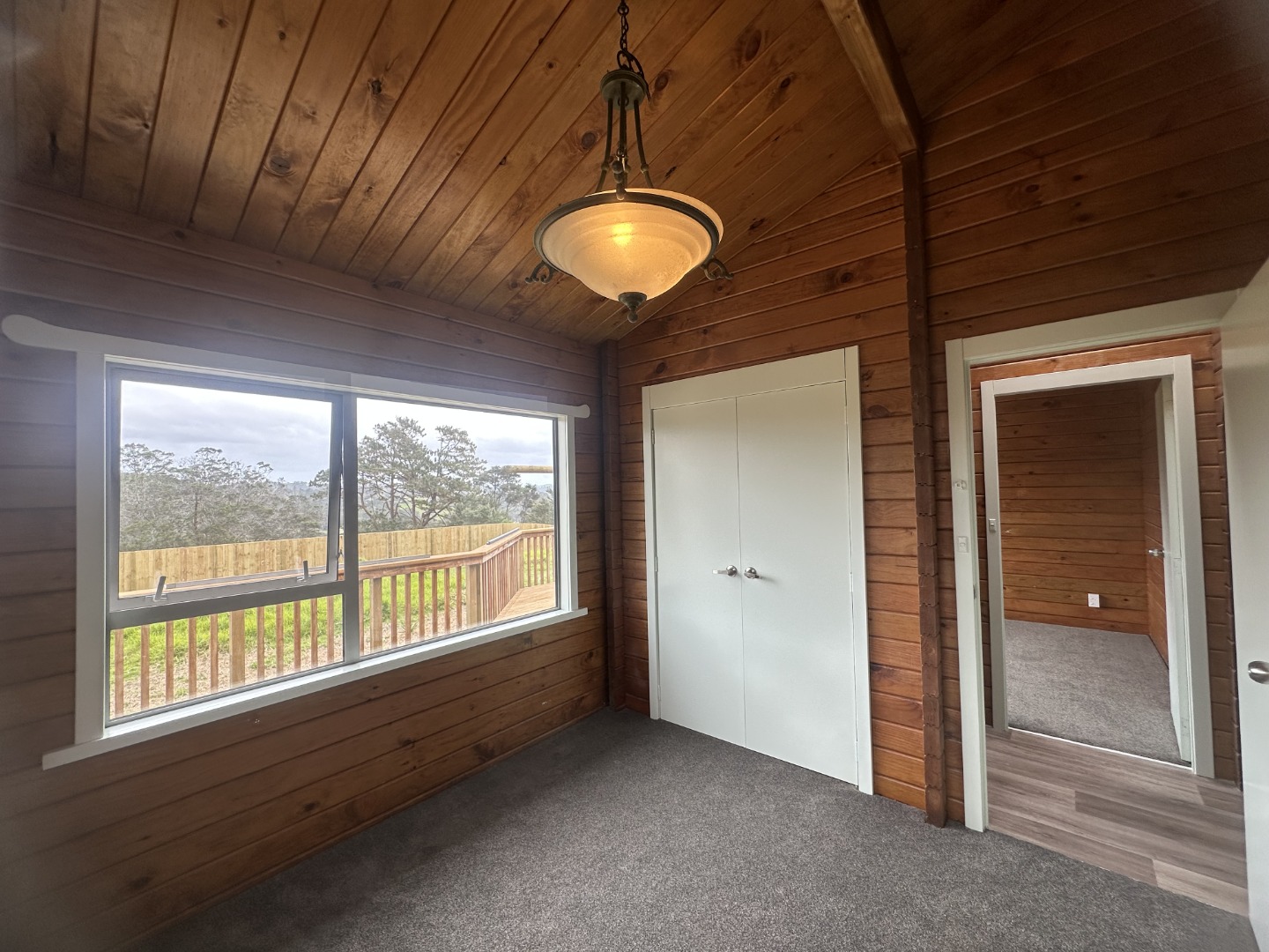 Spacious 4-Bedroom Family Home in Henderson Valley photo