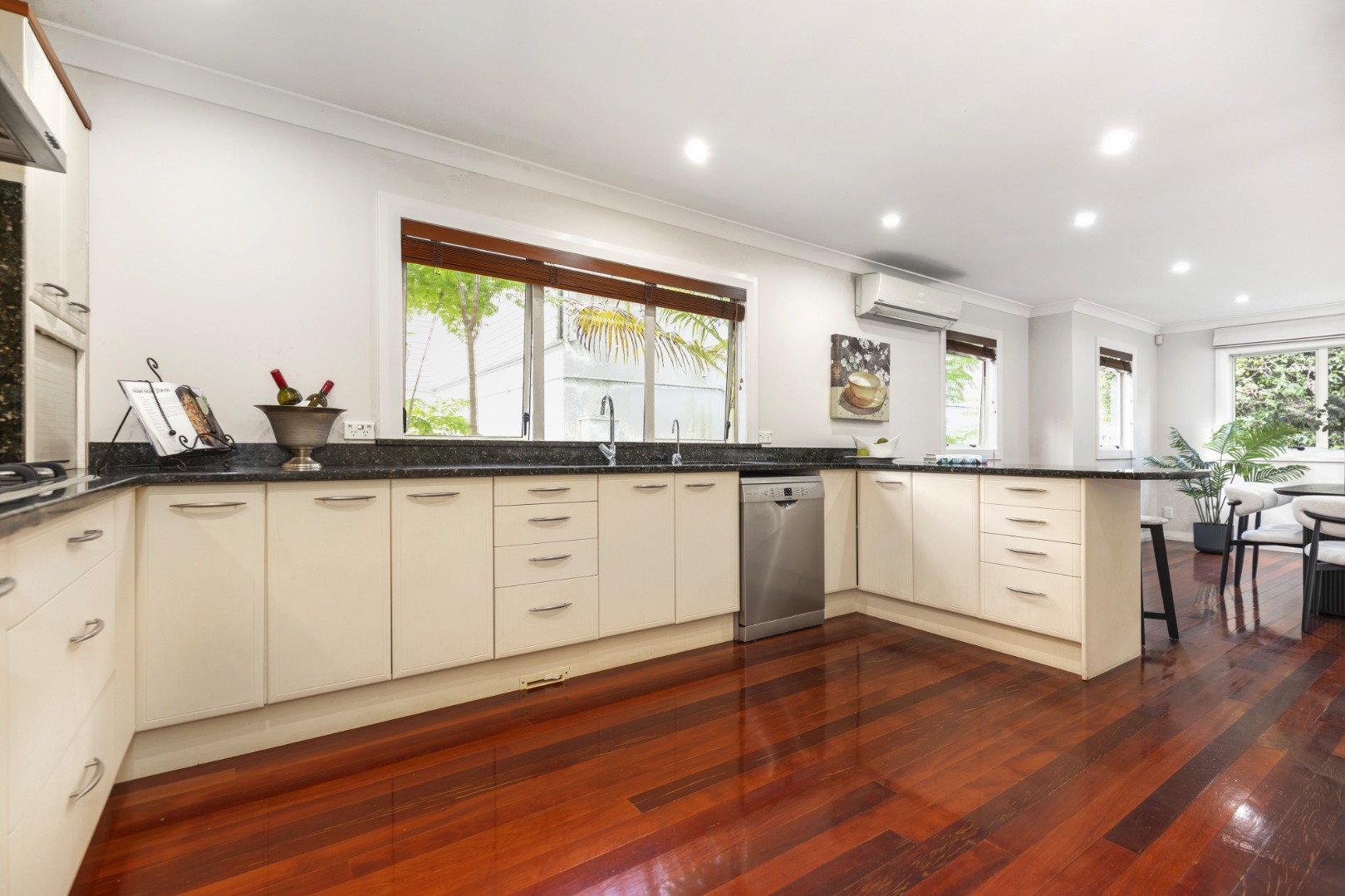 Hidden Pearl - Remuera Family Home photo