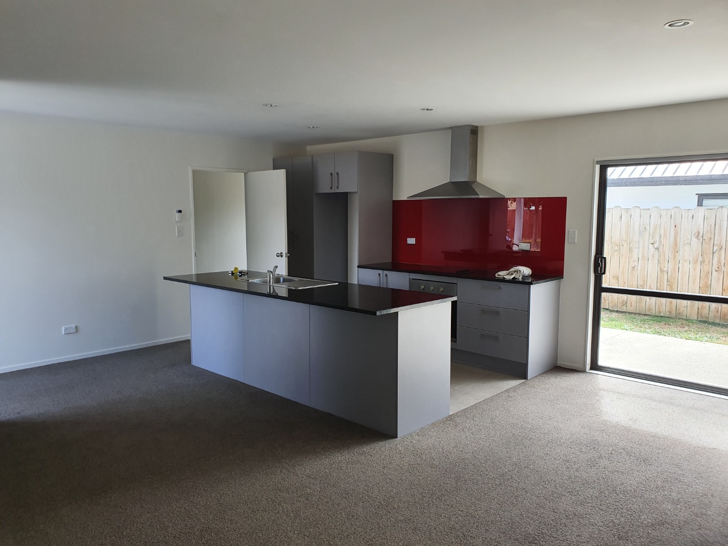 Takanini - Modern 4 Bedroom Home photo