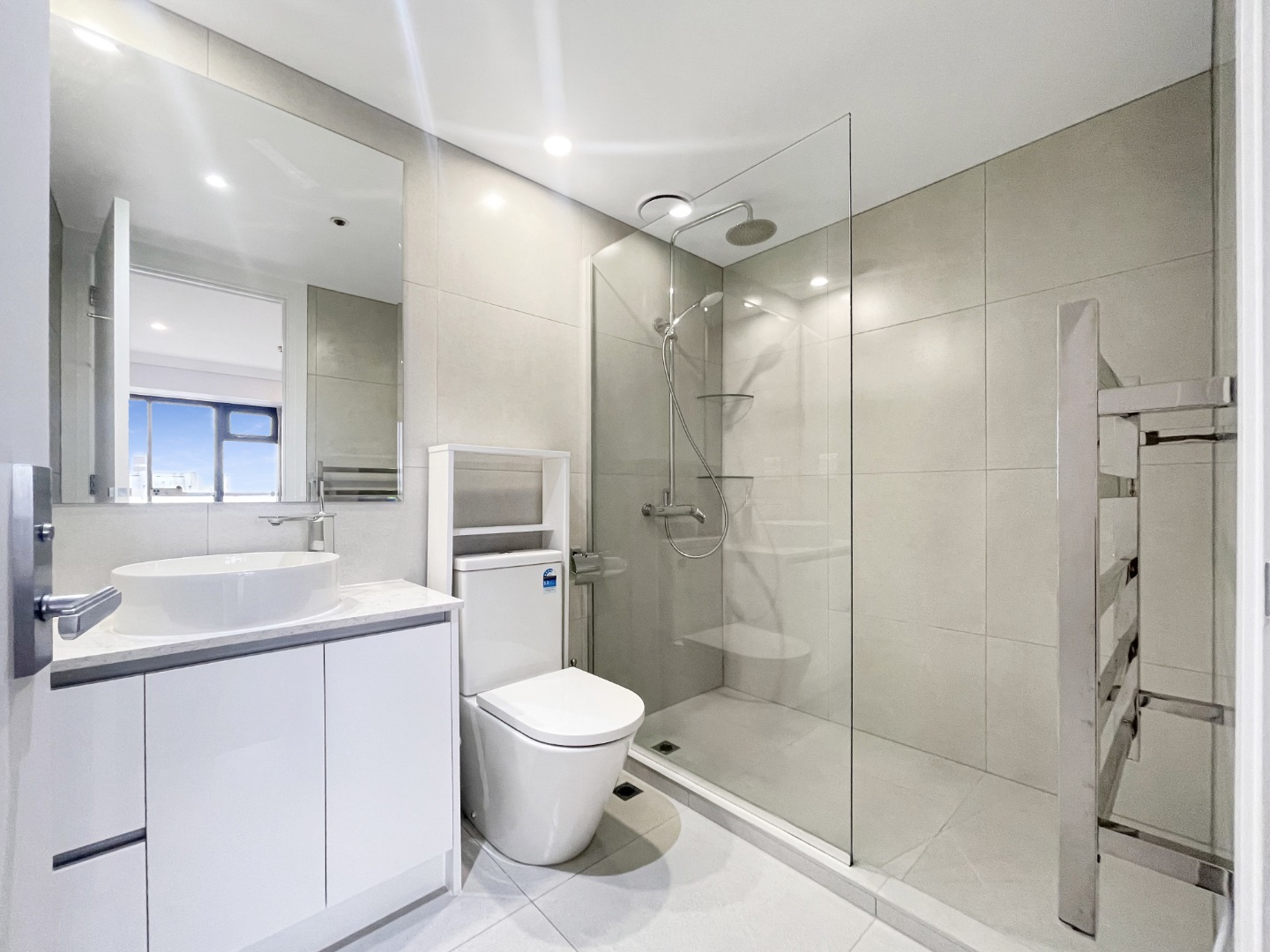 Newly renovated furnished 2 bedroom Apartment!! photo
