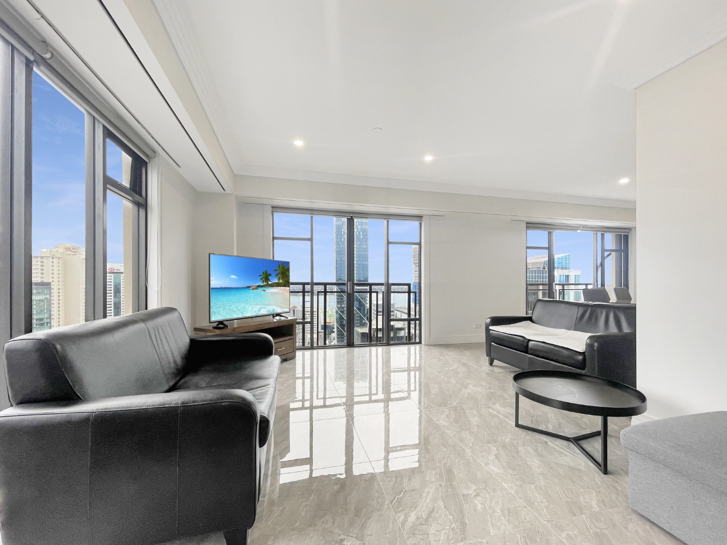 Newly renovated furnished 2 bedroom Apartment!! photo