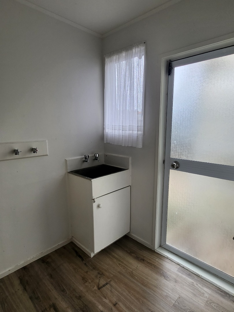 Weymouth - 3 Bedroom Home With Spacious Section photo