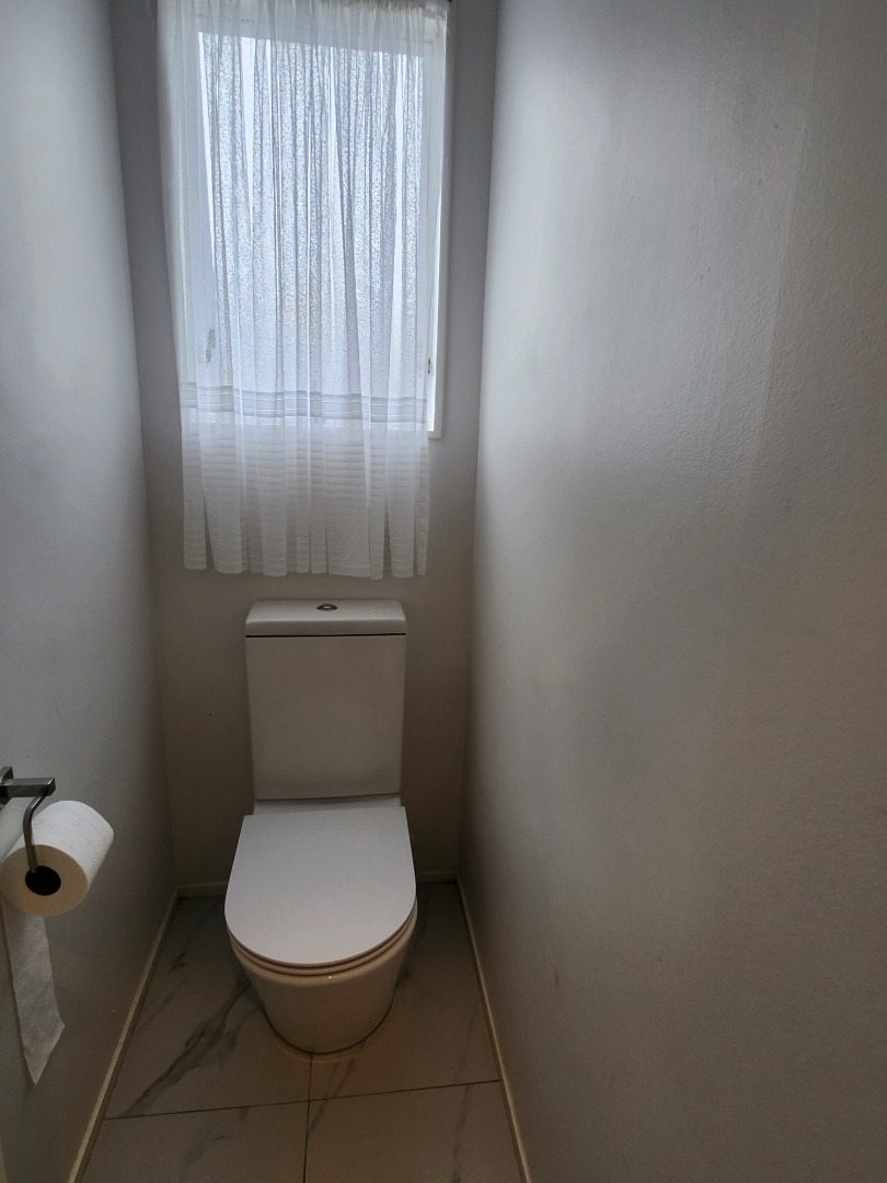 Weymouth - 3 Bedroom Home With Spacious Section photo