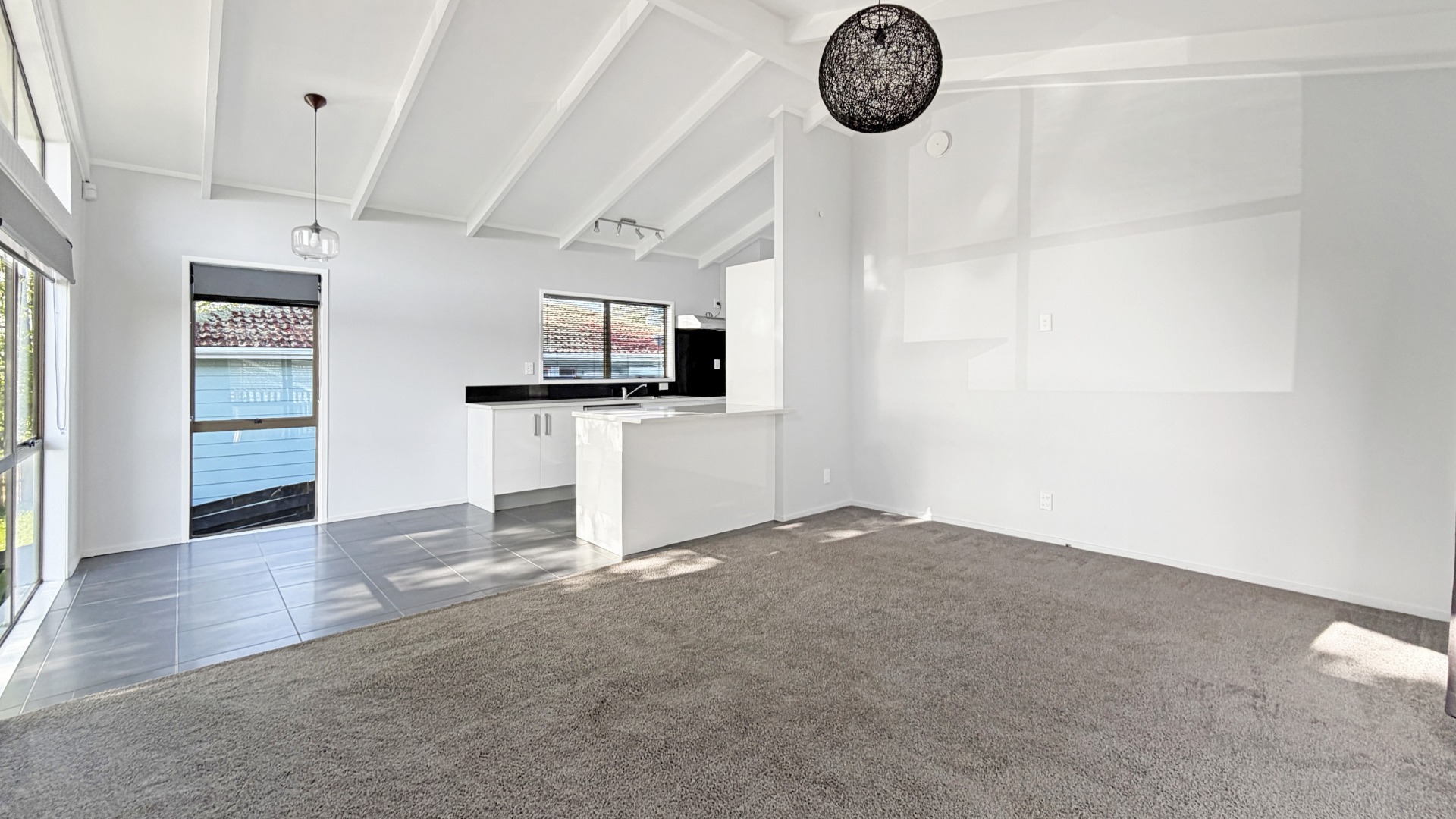 RANDWICK PARK - 3Brm + Rec room + Office + Covered Deck/BBQ area photo