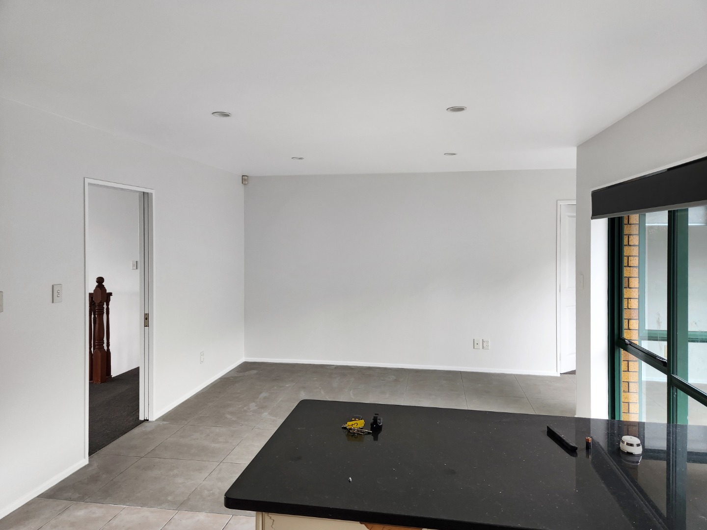 Manukau Heights - 4 brm, 2 bathroom photo